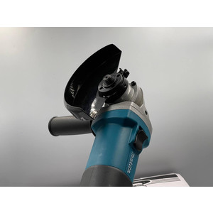 Болгарка проводная Makita 125мм
