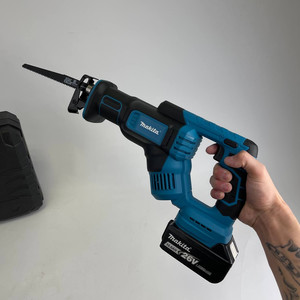 Пила сабельная аккумуляторная Makita 26V